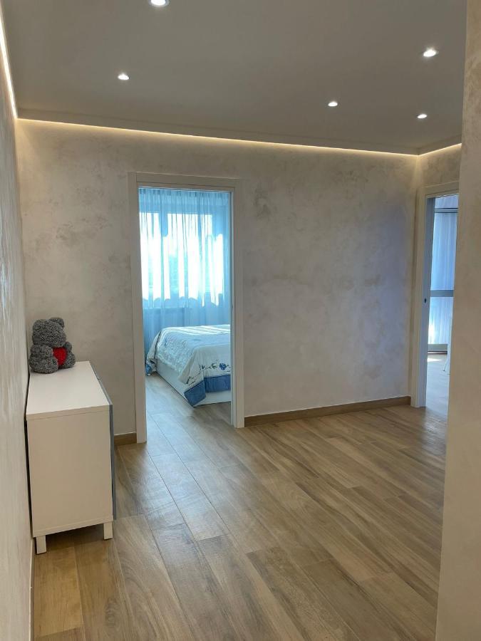 Sara House Lägenhet Neapel Exteriör bild